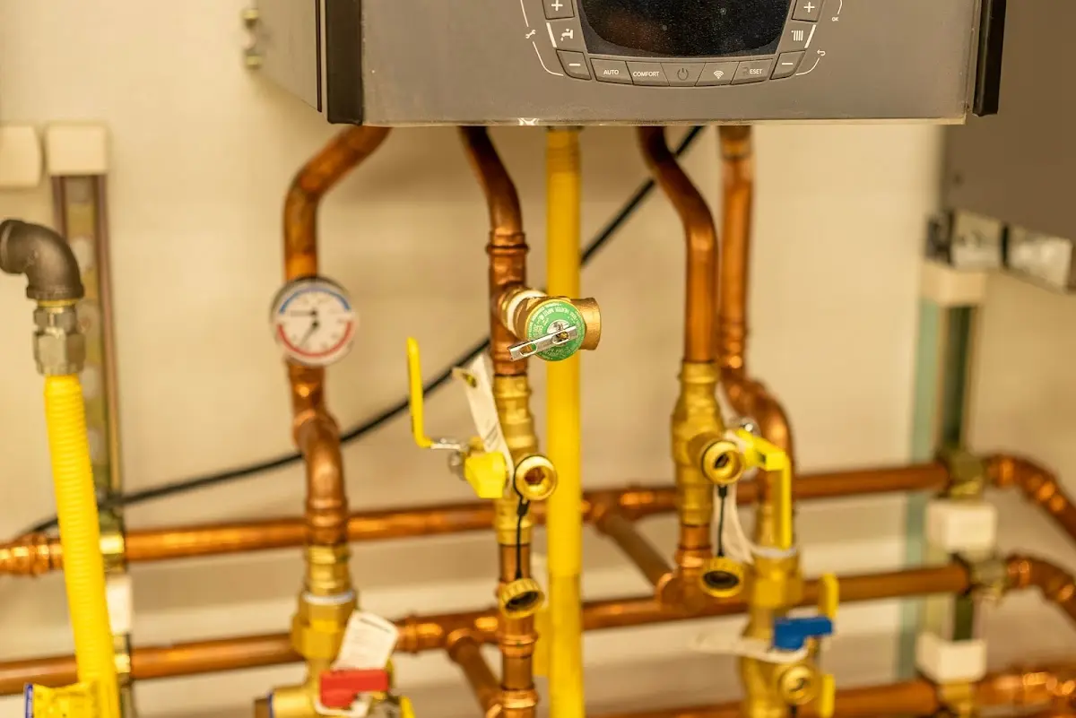 Licensed technician providing Emergency Plumbing for a homeowner in Vinita